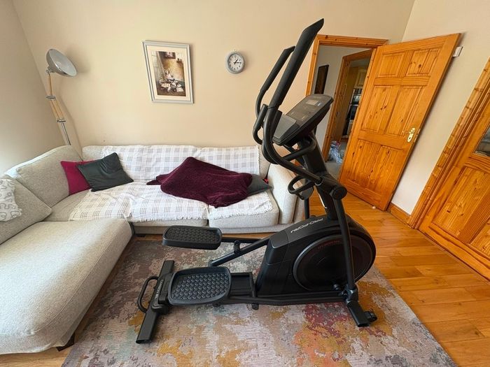 Proform Carbon EL Elliptical