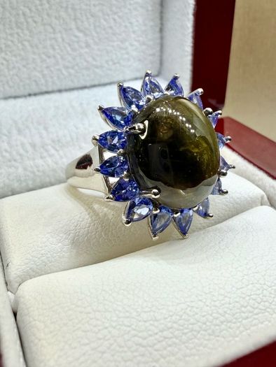 Sapphire & Tanzanite Ring