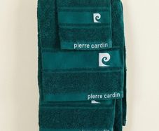 New Pierre Cardin 3-Piece Towel Set