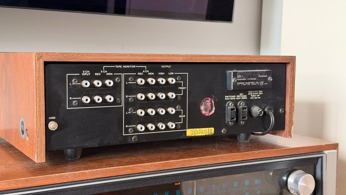 sansui QS1 -eu voltage  not us ot japan import.