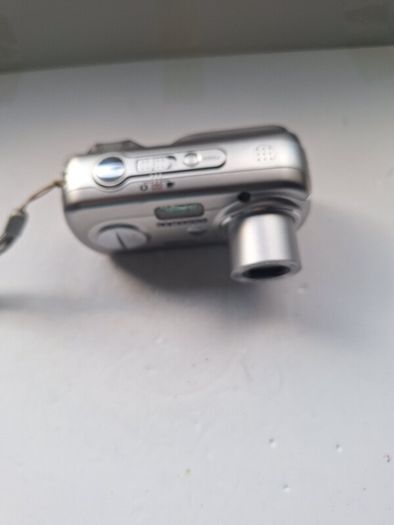 Samsung Digimax A4 compact digital camera