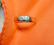 Vintage 9ct Gold Star-Cut Pattern Dress Ring
