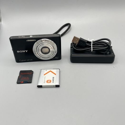 Sony Cyber-shot DSC-W320 14.1MP Digital Camera Black - Full Kit