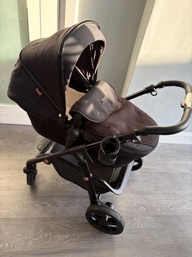 Silver Cross Pram