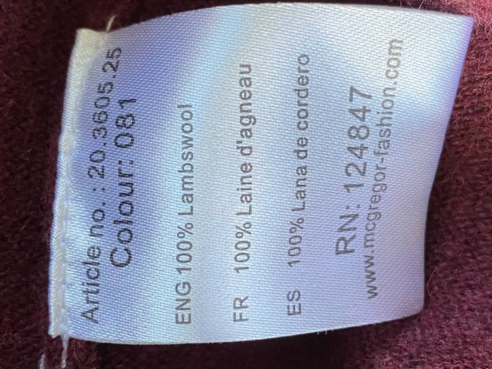 MCGregor NY Jumper - unworn
