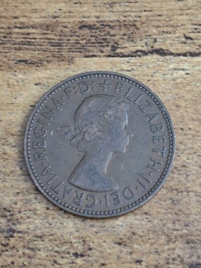 Great Britain UK 1957 Half Penny Elizabeth II Coin - free standard postage