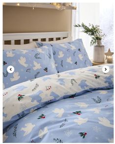 Peaceful Festive Doves Duvet Set- King Size Reversible