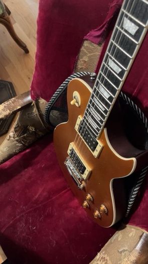 electric guitar