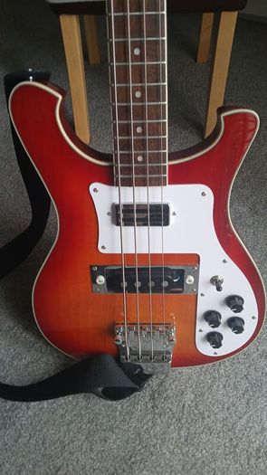 Bass Guitar Like New
