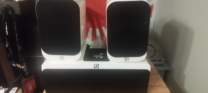q acoustics speakers bookshelf & center speakers