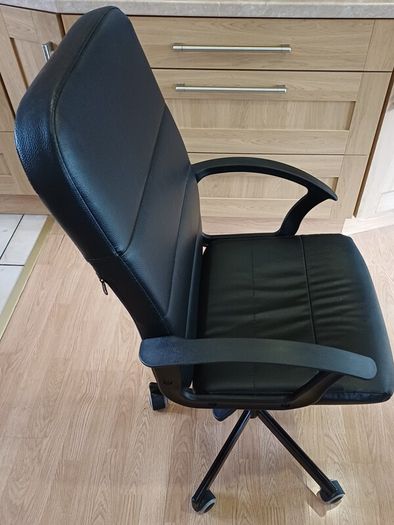 Leather office chair