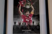 Steven Gerrard Liverpool  FC hand signed photo