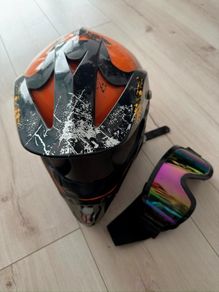 Motorcross Helmet with goggles