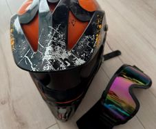 Motorcross Helmet with goggles
