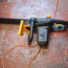 chainsaw