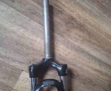 Hybrid front suspension