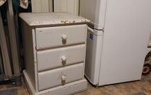 Wooden 3-Drawer bedside table