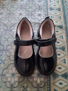 kids school shoes