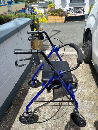 Aluminium 4-Wheeled Rollator