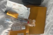 Ethiad aqua de parma travel set