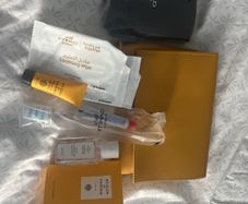 Ethiad aqua de parma travel set