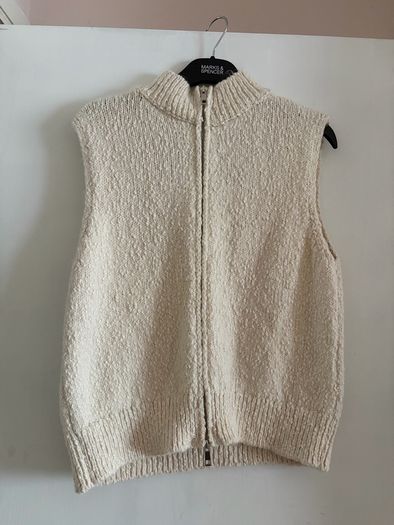 Knitted waistcoat