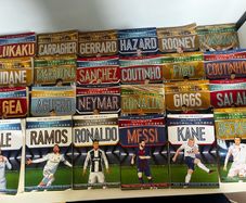 24 Books Ultimate Football Heroes