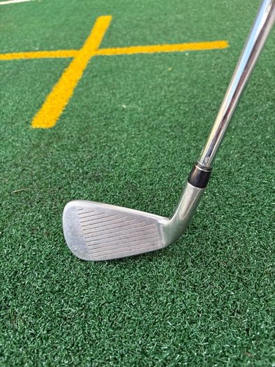 TaylorMade 320 - 2 Iron