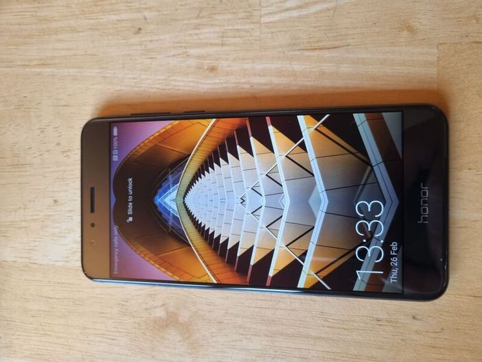 Huawei Honor 8 unlocked dualsim phone