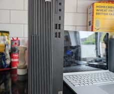 Lenovo M75s gen2 AMD Ryzen 5 pro windows 11