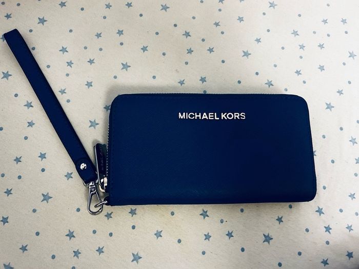 Michael Kors wallet