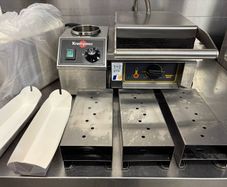 Lolly waffle maker and accessories