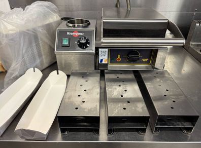 Lolly waffle maker and accessories