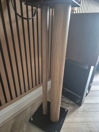 Norstone Speaker Stands
