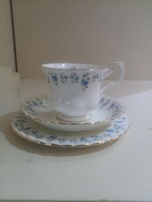 Royal Albert Memory Lane Tea Trio, Set, Bone China