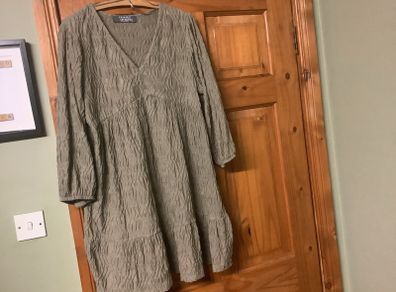 Dress size 14/16