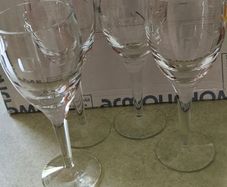 Waterford Crystal John Rocha Geo White Wine Glass 21 x 7.5 cm. 4 in total at 55.00 euro each. or all set of 4 one lot for   200.00 euro .