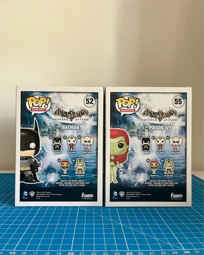 Arkham Asylum - Batman / Poison - DC - Funko Pop