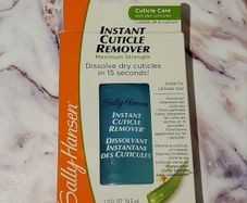 Sally Hansen Instant Cuticle Remover - New