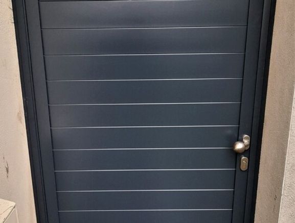Aluminium Side Gates Made to Measure