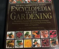The Royal Horticultural Society Encyclopedia Of Gardening- Christopher Brickell