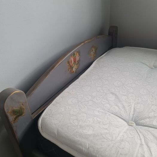 single bed