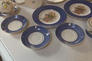 A Bundle of Vintage Wedgewood Sarah's Garden - Dinner Plates, Cereal Bowls, Side Plates, Sugar Bowl, Milk Jug, Gravy Boat etc - 21 pieces
