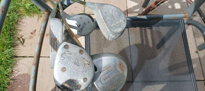 golf clubs