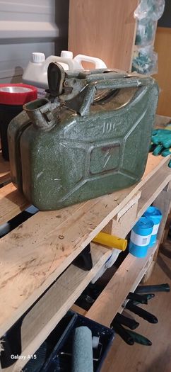 vintage jerry can