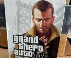 Grand Theft Auto IV Special Edition Xbox 360 PAL Box Set