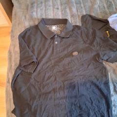 mens pretty green tee shirt