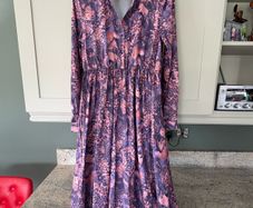 ladies dress pretty little thing size 10