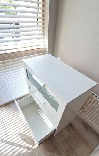 3-drawer chest of drawers IKEA ; white, very spacious, used.