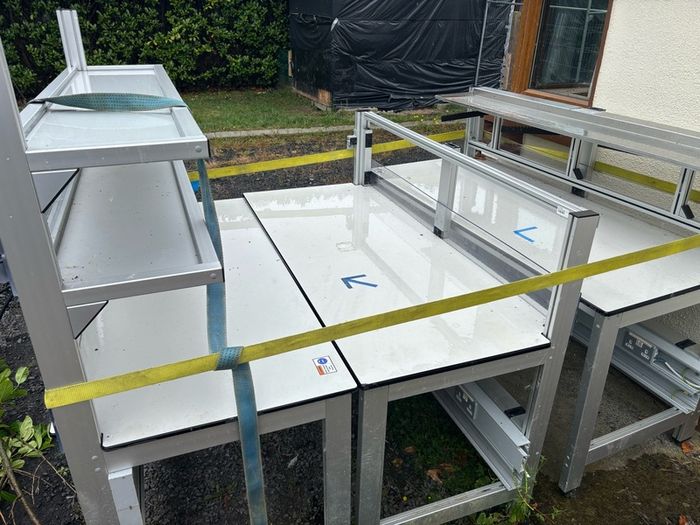 Commercial aluminium tables